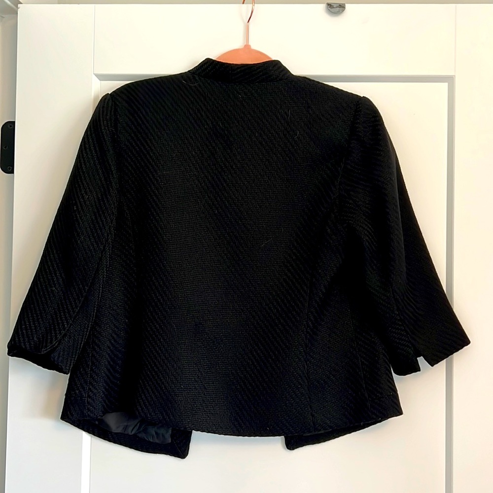 Investments Petite Black Blazer 4P with pockets - Picture 3 of 4